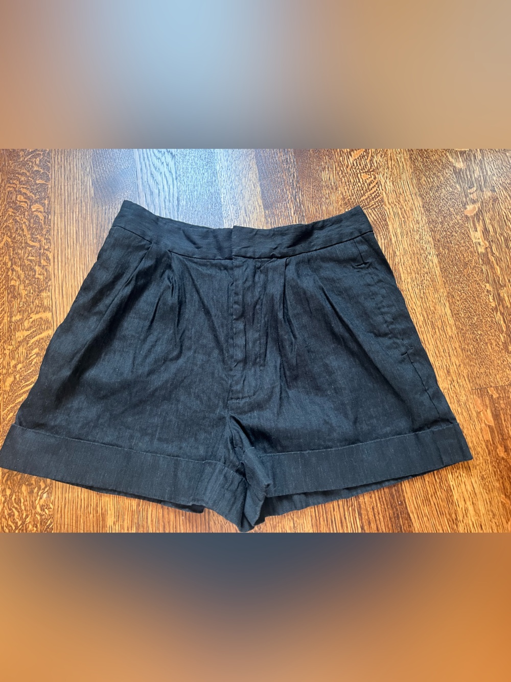 Alice + Olivia Black High-Waist Pleated Dress Shorts, Size 4